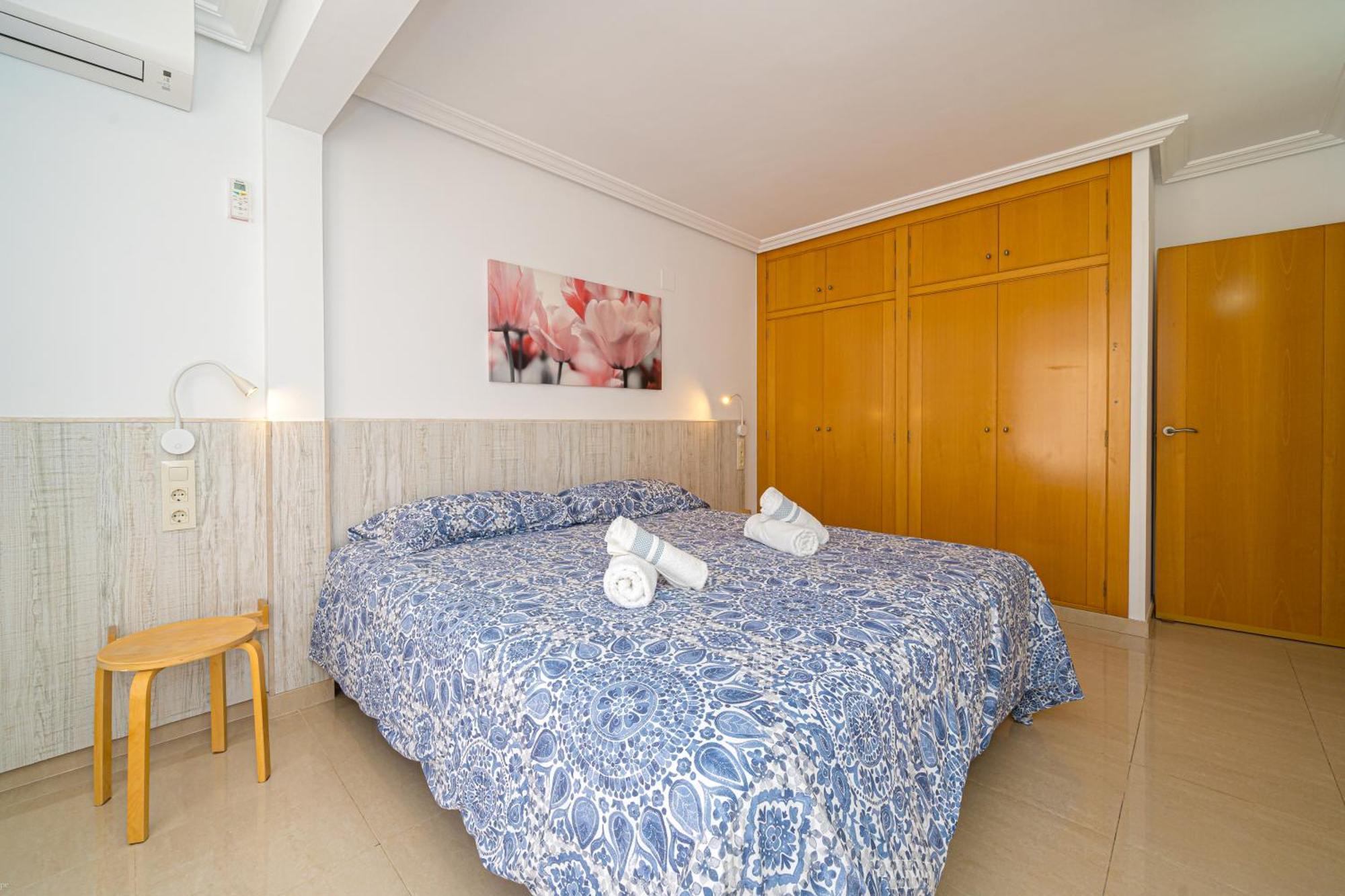 Front Line Apartment Jakarta 2 El Campello Exterior photo